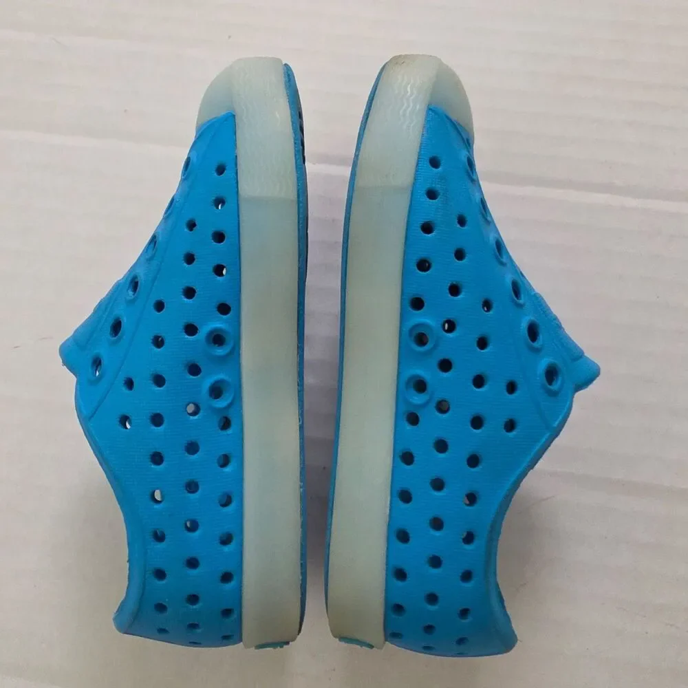 Native Jefferson Slip On Kids Water Shoes Blue Size C6 Lightweight Comfortable